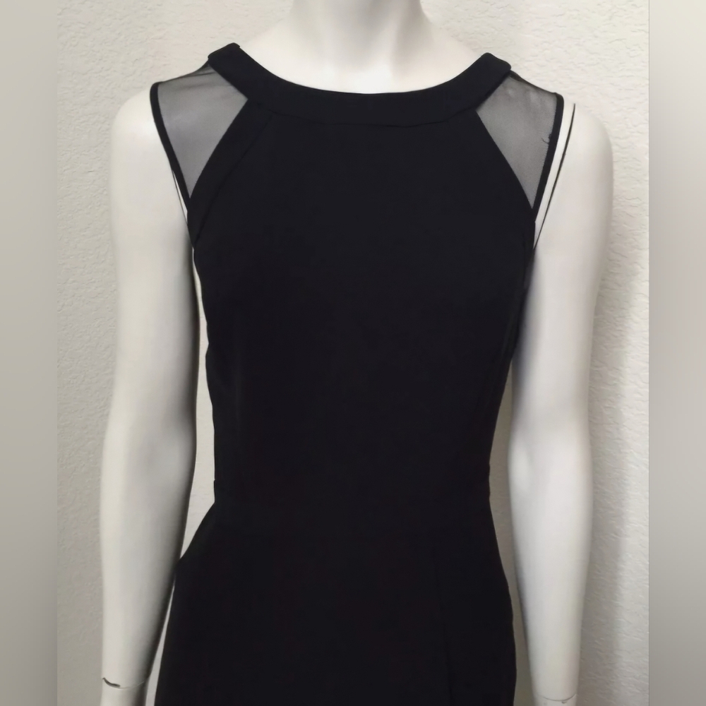 ✨️HOST PICK✨️ White House Black Market Lined Sheath Cocktail Dress